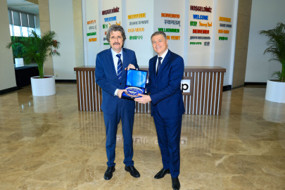 BUÜ’den OYAK Renault’ya iş birliği ziyareti