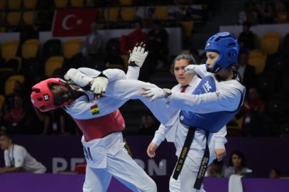 Milli taekwondocu Cansu Şeyhoğlu'ndan büyük başarı