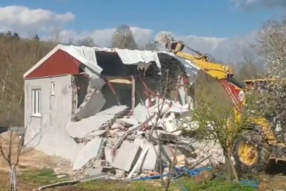 İnegöl’de kaçak yapıyla mücadele devam ediyor