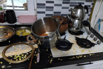 Bursa’da düdüklü tencere bomba gibi patladı: 1 yaralı