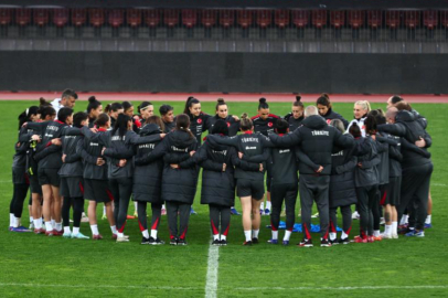 Kadın A Milli Takımı, İsviçre karşısında