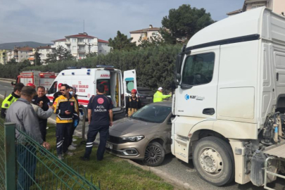 Bursa'da önüne kattığı otomobili sürükledi