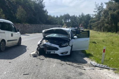 Korkutan kazada 4 kişi yaralandı