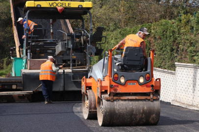 Osmangazi’de konforlu ulaşım için yol seferberliği