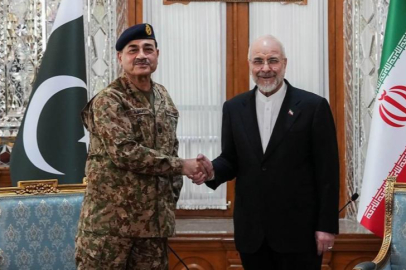 Pakistan Genelkurmay Başkanı Munir, Galibaf ile görüştü