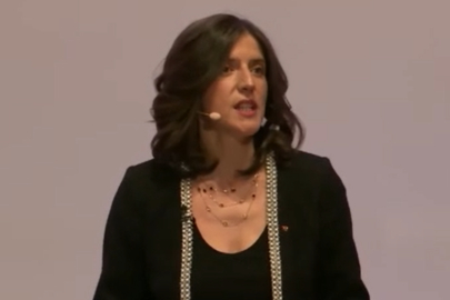 Bursa Kız Lisesinde yetişti, Berlin'de rektör oldu