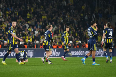 Fenerbahçe, şampiyonluk yolunda tökezledi: 2-2