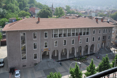 Osmangazi’de sosyal market desteği sürüyor