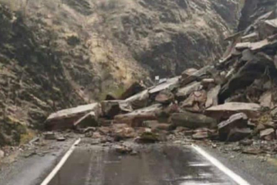 Beytüşşebap yolu ulaşıma kapandı