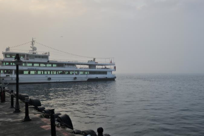 Deniz ulaşımına sis engeli