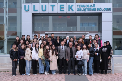 ULUTEK, Kazak öğrencileri ağırladı