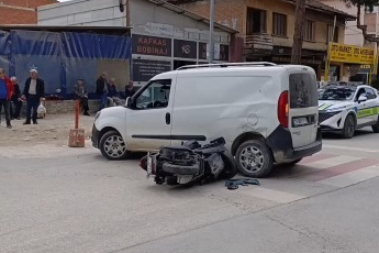 Bursa’da yola fırlayan araç kazaya yol açtı: 1 yaralı