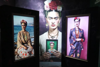Frida Kahlo Sergisi kapılarını açtı