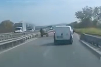 Bursa'da at arabası trafiği tehlikeye attı