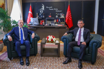CHP Lideri Özel, TBMM Başkanı Kurtulmuş ile görüştü