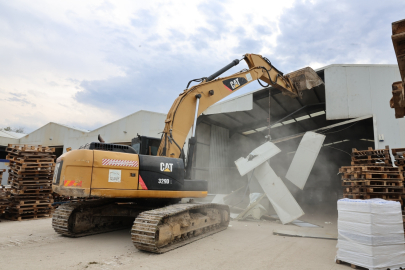 Nilüfer’de iki günde dört yıkım