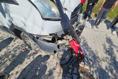 Kazada baba ve 3 yaşındaki kızını ölüm ayırdı