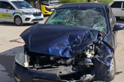 Karabük’te iki otomobil çarpıştı: 3 yaralı