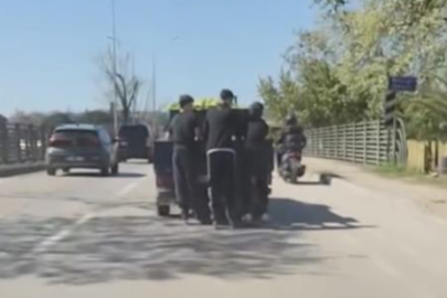 Bursa'da patenli gençlerin tehlikeli yolculuğu