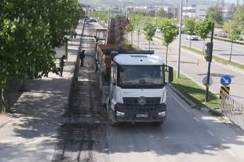 Bursa'da Terminal Yolu yenileniyor