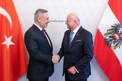 Bakan Fidan, Avusturya Başbakanı Stocker ile görüştü