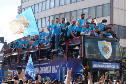 Erzurumspor FK'dan şampiyonluk turu