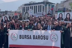 Bursa'da hukuk camiasından adalet yürüyüşü