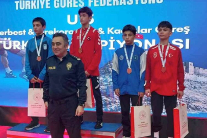 Güreş şampiyonasına Bursa U15 damgası