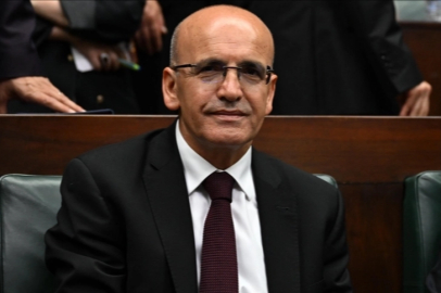 Bakan Şimşek: "İhracat nisanda yıllık yüzde 22,3 arttı"