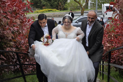 Elif'in gelinlik giyme hayali gerçek oldu