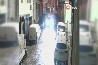 Bursa’da dehşet anları kamerada: Kurşun yağdırdılar