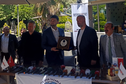 Başkan Çelik basınla kahvaltıda buluştu
