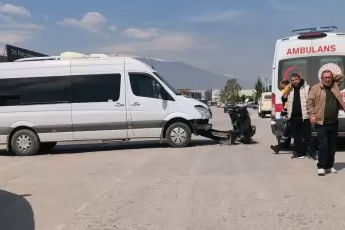 Bursa'da korkutan kaza: Baba ve kızı yaralandı