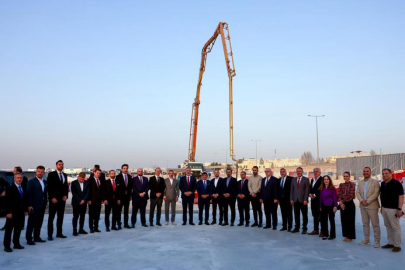 Dışişleri Bakanı Fidan, Katar Türk Okulu'nun inşaatını ziyaret etti
