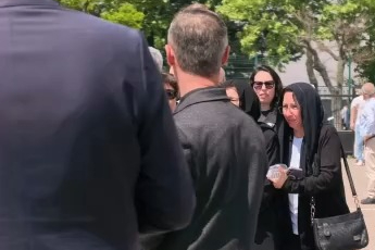 Bursa'da vefat eden okul müdürü gözyaşlarıyla uğurlandı