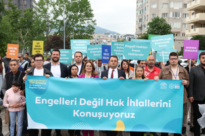Nilüfer’de sloganlar engelleri aşmak için yükseldi