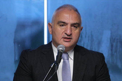 Bakan Ersoy’dan tarihi eser kaçakçılığı operasyonları hakkında açıklama