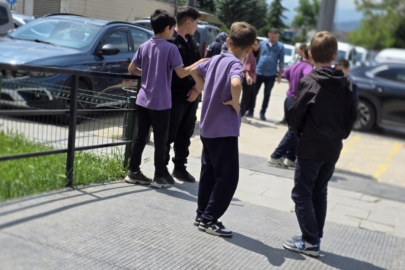 Bursa'da 28 öğrenci hastaneye kaldırıldı
