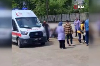 Bursa'da 28 öğrenci hastaneye kaldırıldı