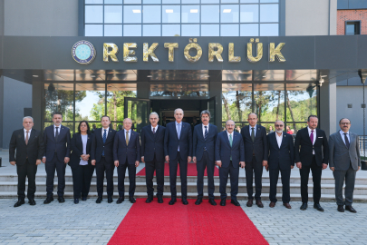 TBMM Başkanı Kurtulmuş BUÜ'de konuştu