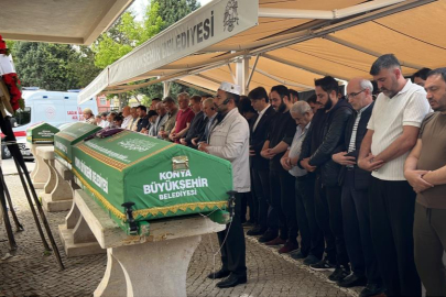 Oğulları tarafından öldürülen çift, son yolculuğuna uğurlandı
