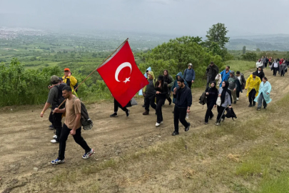 İnegöl’de doğa severler 19 Mayıs için yürüdü