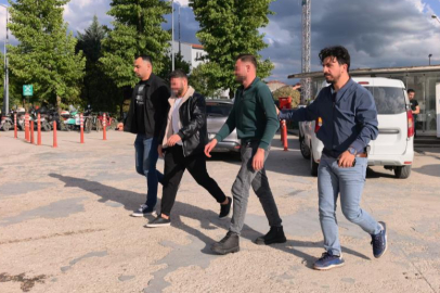 İnegöl’de enseden bıçaklayan şüpheli ile ağabeyi yakalandı