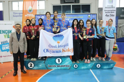 İnegöl Spor Festivali'nde masa tenisi turnuvası tamamlandı
