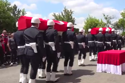 Şehit polislere acı veda