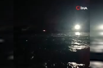 Bursa'da ekipler mahsur kalan 4 kişi için seferber oldu