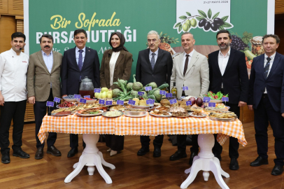 Bursa'nın asırlık lezzetleri aynı sofrada buluştu