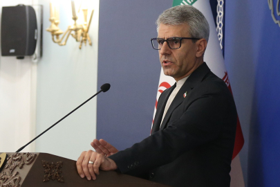 İran'dan Almanya'ya 'gereksiz savaş' cevabı