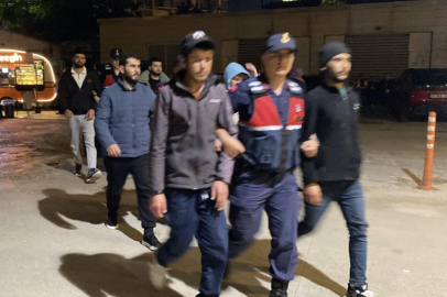 Ülkeye kaçak yollarla giren 7 kişi Bursa'da yakalandı