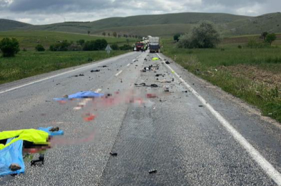 Motosiklet sürücüsünün feci sonu